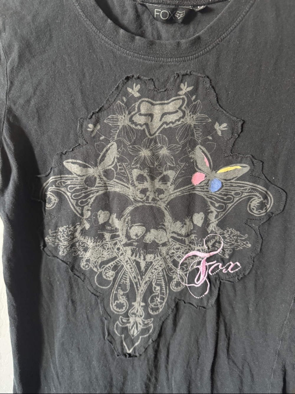 Fox Black Graphic Short-Sleeve Tee with Pink Blue Yellow Accents - Picture 2 of 6